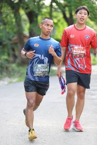 BIB: 0236, 1005
                            <button type="button" onclick="openModal(5185420)" class="btn btn-primary btn-sm float-right btn-popup" data-toggle="modal" data-target=".modal-high-quality">
                        <i class="fas fa-shopping-cart"></i> Add to Cart
                    </button>
                                            <button type="button" onclick="isThisMe(5185420, true)" class="btn btn-success btn-sm float-right btn-popup btn-isme hidden" data-toggle="tooltip" data-placement="bottom" title="นี่คือรูปของคุณใช่ไหม คลิกที่นี่เพื่อเอาเข้าอัลบั้ม">
                        <i class="fas fa-plus"></i> Add to album
                    </button>
                    <button type="button" onclick="isThisMe(5185420, false)" class="btn btn-warning btn-sm float-right btn-popup btn-isnotme hidden">
                        <i class="fas fa-ban"></i> Remove from album
                    </button>