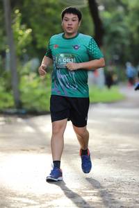 BIB: 083
                            <button type="button" onclick="openModal(5177318)" class="btn btn-primary btn-sm float-right btn-popup" data-toggle="modal" data-target=".modal-high-quality">
                        <i class="fas fa-shopping-cart"></i> Add to Cart
                    </button>
                                            <button type="button" onclick="isThisMe(5177318, true)" class="btn btn-success btn-sm float-right btn-popup btn-isme hidden" data-toggle="tooltip" data-placement="bottom" title="นี่คือรูปของคุณใช่ไหม คลิกที่นี่เพื่อเอาเข้าอัลบั้ม">
                        <i class="fas fa-plus"></i> Add to album
                    </button>
                    <button type="button" onclick="isThisMe(5177318, false)" class="btn btn-warning btn-sm float-right btn-popup btn-isnotme hidden">
                        <i class="fas fa-ban"></i> Remove from album
                    </button>