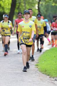 BIB: 0381
                            <button type="button" onclick="openModal(5181156)" class="btn btn-primary btn-sm float-right btn-popup" data-toggle="modal" data-target=".modal-high-quality">
                        <i class="fas fa-shopping-cart"></i> Add to Cart
                    </button>
                                            <button type="button" onclick="isThisMe(5181156, true)" class="btn btn-success btn-sm float-right btn-popup btn-isme hidden" data-toggle="tooltip" data-placement="bottom" title="นี่คือรูปของคุณใช่ไหม คลิกที่นี่เพื่อเอาเข้าอัลบั้ม">
                        <i class="fas fa-plus"></i> Add to album
                    </button>
                    <button type="button" onclick="isThisMe(5181156, false)" class="btn btn-warning btn-sm float-right btn-popup btn-isnotme hidden">
                        <i class="fas fa-ban"></i> Remove from album
                    </button>