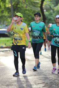 BIB: 543
                            <button type="button" onclick="openModal(5177897)" class="btn btn-primary btn-sm float-right btn-popup" data-toggle="modal" data-target=".modal-high-quality">
                        <i class="fas fa-shopping-cart"></i> Add to Cart
                    </button>
                                            <button type="button" onclick="isThisMe(5177897, true)" class="btn btn-success btn-sm float-right btn-popup btn-isme hidden" data-toggle="tooltip" data-placement="bottom" title="นี่คือรูปของคุณใช่ไหม คลิกที่นี่เพื่อเอาเข้าอัลบั้ม">
                        <i class="fas fa-plus"></i> Add to album
                    </button>
                    <button type="button" onclick="isThisMe(5177897, false)" class="btn btn-warning btn-sm float-right btn-popup btn-isnotme hidden">
                        <i class="fas fa-ban"></i> Remove from album
                    </button>