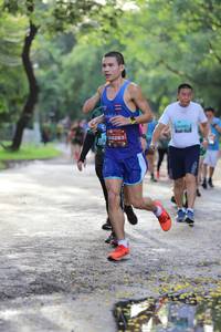 BIB: 02831
                            <button type="button" onclick="openModal(5177735)" class="btn btn-primary btn-sm float-right btn-popup" data-toggle="modal" data-target=".modal-high-quality">
                        <i class="fas fa-shopping-cart"></i> Add to Cart
                    </button>
                                            <button type="button" onclick="isThisMe(5177735, true)" class="btn btn-success btn-sm float-right btn-popup btn-isme hidden" data-toggle="tooltip" data-placement="bottom" title="นี่คือรูปของคุณใช่ไหม คลิกที่นี่เพื่อเอาเข้าอัลบั้ม">
                        <i class="fas fa-plus"></i> Add to album
                    </button>
                    <button type="button" onclick="isThisMe(5177735, false)" class="btn btn-warning btn-sm float-right btn-popup btn-isnotme hidden">
                        <i class="fas fa-ban"></i> Remove from album
                    </button>