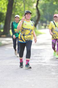 BIB: 0400
                            <button type="button" onclick="openModal(5183272)" class="btn btn-primary btn-sm float-right btn-popup" data-toggle="modal" data-target=".modal-high-quality">
                        <i class="fas fa-shopping-cart"></i> Add to Cart
                    </button>
                                            <button type="button" onclick="isThisMe(5183272, true)" class="btn btn-success btn-sm float-right btn-popup btn-isme hidden" data-toggle="tooltip" data-placement="bottom" title="นี่คือรูปของคุณใช่ไหม คลิกที่นี่เพื่อเอาเข้าอัลบั้ม">
                        <i class="fas fa-plus"></i> Add to album
                    </button>
                    <button type="button" onclick="isThisMe(5183272, false)" class="btn btn-warning btn-sm float-right btn-popup btn-isnotme hidden">
                        <i class="fas fa-ban"></i> Remove from album
                    </button>