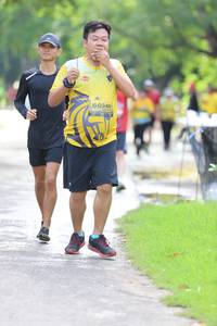 BIB: 0348
                            <button type="button" onclick="openModal(5183894)" class="btn btn-primary btn-sm float-right btn-popup" data-toggle="modal" data-target=".modal-high-quality">
                        <i class="fas fa-shopping-cart"></i> Add to Cart
                    </button>
                                            <button type="button" onclick="isThisMe(5183894, true)" class="btn btn-success btn-sm float-right btn-popup btn-isme hidden" data-toggle="tooltip" data-placement="bottom" title="นี่คือรูปของคุณใช่ไหม คลิกที่นี่เพื่อเอาเข้าอัลบั้ม">
                        <i class="fas fa-plus"></i> Add to album
                    </button>
                    <button type="button" onclick="isThisMe(5183894, false)" class="btn btn-warning btn-sm float-right btn-popup btn-isnotme hidden">
                        <i class="fas fa-ban"></i> Remove from album
                    </button>
