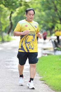 BIB: 0900
                            <button type="button" onclick="openModal(5185368)" class="btn btn-primary btn-sm float-right btn-popup" data-toggle="modal" data-target=".modal-high-quality">
                        <i class="fas fa-shopping-cart"></i> Add to Cart
                    </button>
                                            <button type="button" onclick="isThisMe(5185368, true)" class="btn btn-success btn-sm float-right btn-popup btn-isme hidden" data-toggle="tooltip" data-placement="bottom" title="นี่คือรูปของคุณใช่ไหม คลิกที่นี่เพื่อเอาเข้าอัลบั้ม">
                        <i class="fas fa-plus"></i> Add to album
                    </button>
                    <button type="button" onclick="isThisMe(5185368, false)" class="btn btn-warning btn-sm float-right btn-popup btn-isnotme hidden">
                        <i class="fas fa-ban"></i> Remove from album
                    </button>