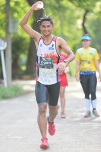 BIB: 0911
                            <button type="button" onclick="openModal(5183149)" class="btn btn-primary btn-sm float-right btn-popup" data-toggle="modal" data-target=".modal-high-quality">
                        <i class="fas fa-shopping-cart"></i> Add to Cart
                    </button>
                                            <button type="button" onclick="isThisMe(5183149, true)" class="btn btn-success btn-sm float-right btn-popup btn-isme hidden" data-toggle="tooltip" data-placement="bottom" title="นี่คือรูปของคุณใช่ไหม คลิกที่นี่เพื่อเอาเข้าอัลบั้ม">
                        <i class="fas fa-plus"></i> Add to album
                    </button>
                    <button type="button" onclick="isThisMe(5183149, false)" class="btn btn-warning btn-sm float-right btn-popup btn-isnotme hidden">
                        <i class="fas fa-ban"></i> Remove from album
                    </button>
