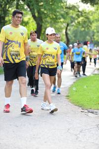 BIB: 0406, 0405
                            <button type="button" onclick="openModal(5182573)" class="btn btn-primary btn-sm float-right btn-popup" data-toggle="modal" data-target=".modal-high-quality">
                        <i class="fas fa-shopping-cart"></i> Add to Cart
                    </button>
                                            <button type="button" onclick="isThisMe(5182573, true)" class="btn btn-success btn-sm float-right btn-popup btn-isme hidden" data-toggle="tooltip" data-placement="bottom" title="นี่คือรูปของคุณใช่ไหม คลิกที่นี่เพื่อเอาเข้าอัลบั้ม">
                        <i class="fas fa-plus"></i> Add to album
                    </button>
                    <button type="button" onclick="isThisMe(5182573, false)" class="btn btn-warning btn-sm float-right btn-popup btn-isnotme hidden">
                        <i class="fas fa-ban"></i> Remove from album
                    </button>