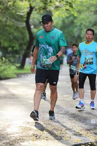 BIB: 236, 0911
                            <button type="button" onclick="openModal(5176346)" class="btn btn-primary btn-sm float-right btn-popup" data-toggle="modal" data-target=".modal-high-quality">
                        <i class="fas fa-shopping-cart"></i> Add to Cart
                    </button>
                                            <button type="button" onclick="isThisMe(5176346, true)" class="btn btn-success btn-sm float-right btn-popup btn-isme hidden" data-toggle="tooltip" data-placement="bottom" title="นี่คือรูปของคุณใช่ไหม คลิกที่นี่เพื่อเอาเข้าอัลบั้ม">
                        <i class="fas fa-plus"></i> Add to album
                    </button>
                    <button type="button" onclick="isThisMe(5176346, false)" class="btn btn-warning btn-sm float-right btn-popup btn-isnotme hidden">
                        <i class="fas fa-ban"></i> Remove from album
                    </button>