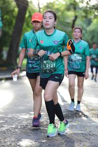 BIB: 212
                            <button type="button" onclick="openModal(5176542)" class="btn btn-primary btn-sm float-right btn-popup" data-toggle="modal" data-target=".modal-high-quality">
                        <i class="fas fa-shopping-cart"></i> Add to Cart
                    </button>
                                            <button type="button" onclick="isThisMe(5176542, true)" class="btn btn-success btn-sm float-right btn-popup btn-isme hidden" data-toggle="tooltip" data-placement="bottom" title="นี่คือรูปของคุณใช่ไหม คลิกที่นี่เพื่อเอาเข้าอัลบั้ม">
                        <i class="fas fa-plus"></i> Add to album
                    </button>
                    <button type="button" onclick="isThisMe(5176542, false)" class="btn btn-warning btn-sm float-right btn-popup btn-isnotme hidden">
                        <i class="fas fa-ban"></i> Remove from album
                    </button>