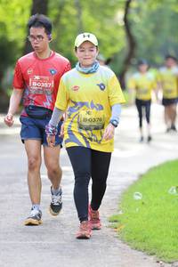 BIB: 0357, 0376
                            <button type="button" onclick="openModal(5182275)" class="btn btn-primary btn-sm float-right btn-popup" data-toggle="modal" data-target=".modal-high-quality">
                        <i class="fas fa-shopping-cart"></i> Add to Cart
                    </button>
                                            <button type="button" onclick="isThisMe(5182275, true)" class="btn btn-success btn-sm float-right btn-popup btn-isme hidden" data-toggle="tooltip" data-placement="bottom" title="นี่คือรูปของคุณใช่ไหม คลิกที่นี่เพื่อเอาเข้าอัลบั้ม">
                        <i class="fas fa-plus"></i> Add to album
                    </button>
                    <button type="button" onclick="isThisMe(5182275, false)" class="btn btn-warning btn-sm float-right btn-popup btn-isnotme hidden">
                        <i class="fas fa-ban"></i> Remove from album
                    </button>