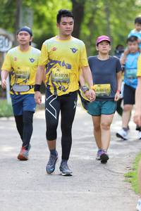 BIB: 1067, 1078, 0034
                            <button type="button" onclick="openModal(5180672)" class="btn btn-primary btn-sm float-right btn-popup" data-toggle="modal" data-target=".modal-high-quality">
                        <i class="fas fa-shopping-cart"></i> Add to Cart
                    </button>
                                            <button type="button" onclick="isThisMe(5180672, true)" class="btn btn-success btn-sm float-right btn-popup btn-isme hidden" data-toggle="tooltip" data-placement="bottom" title="นี่คือรูปของคุณใช่ไหม คลิกที่นี่เพื่อเอาเข้าอัลบั้ม">
                        <i class="fas fa-plus"></i> Add to album
                    </button>
                    <button type="button" onclick="isThisMe(5180672, false)" class="btn btn-warning btn-sm float-right btn-popup btn-isnotme hidden">
                        <i class="fas fa-ban"></i> Remove from album
                    </button>