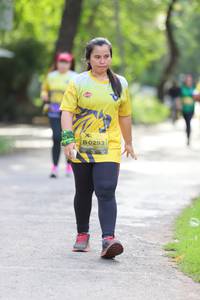 BIB: 0293
                            <button type="button" onclick="openModal(5182526)" class="btn btn-primary btn-sm float-right btn-popup" data-toggle="modal" data-target=".modal-high-quality">
                        <i class="fas fa-shopping-cart"></i> Add to Cart
                    </button>
                                            <button type="button" onclick="isThisMe(5182526, true)" class="btn btn-success btn-sm float-right btn-popup btn-isme hidden" data-toggle="tooltip" data-placement="bottom" title="นี่คือรูปของคุณใช่ไหม คลิกที่นี่เพื่อเอาเข้าอัลบั้ม">
                        <i class="fas fa-plus"></i> Add to album
                    </button>
                    <button type="button" onclick="isThisMe(5182526, false)" class="btn btn-warning btn-sm float-right btn-popup btn-isnotme hidden">
                        <i class="fas fa-ban"></i> Remove from album
                    </button>