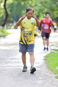 BIB: 0841
                            <button type="button" onclick="openModal(5183474)" class="btn btn-primary btn-sm float-right btn-popup" data-toggle="modal" data-target=".modal-high-quality">
                        <i class="fas fa-shopping-cart"></i> Add to Cart
                    </button>
                                            <button type="button" onclick="isThisMe(5183474, true)" class="btn btn-success btn-sm float-right btn-popup btn-isme hidden" data-toggle="tooltip" data-placement="bottom" title="นี่คือรูปของคุณใช่ไหม คลิกที่นี่เพื่อเอาเข้าอัลบั้ม">
                        <i class="fas fa-plus"></i> Add to album
                    </button>
                    <button type="button" onclick="isThisMe(5183474, false)" class="btn btn-warning btn-sm float-right btn-popup btn-isnotme hidden">
                        <i class="fas fa-ban"></i> Remove from album
                    </button>