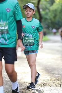 BIB: 342, 092
                            <button type="button" onclick="openModal(5176155)" class="btn btn-primary btn-sm float-right btn-popup" data-toggle="modal" data-target=".modal-high-quality">
                        <i class="fas fa-shopping-cart"></i> Add to Cart
                    </button>
                                            <button type="button" onclick="isThisMe(5176155, true)" class="btn btn-success btn-sm float-right btn-popup btn-isme hidden" data-toggle="tooltip" data-placement="bottom" title="นี่คือรูปของคุณใช่ไหม คลิกที่นี่เพื่อเอาเข้าอัลบั้ม">
                        <i class="fas fa-plus"></i> Add to album
                    </button>
                    <button type="button" onclick="isThisMe(5176155, false)" class="btn btn-warning btn-sm float-right btn-popup btn-isnotme hidden">
                        <i class="fas fa-ban"></i> Remove from album
                    </button>