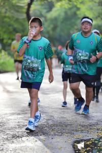 BIB: 404, 039
                            <button type="button" onclick="openModal(5177870)" class="btn btn-primary btn-sm float-right btn-popup" data-toggle="modal" data-target=".modal-high-quality">
                        <i class="fas fa-shopping-cart"></i> Add to Cart
                    </button>
                                            <button type="button" onclick="isThisMe(5177870, true)" class="btn btn-success btn-sm float-right btn-popup btn-isme hidden" data-toggle="tooltip" data-placement="bottom" title="นี่คือรูปของคุณใช่ไหม คลิกที่นี่เพื่อเอาเข้าอัลบั้ม">
                        <i class="fas fa-plus"></i> Add to album
                    </button>
                    <button type="button" onclick="isThisMe(5177870, false)" class="btn btn-warning btn-sm float-right btn-popup btn-isnotme hidden">
                        <i class="fas fa-ban"></i> Remove from album
                    </button>