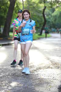 BIB: 105, 
                            <button type="button" onclick="openModal(5176511)" class="btn btn-primary btn-sm float-right btn-popup" data-toggle="modal" data-target=".modal-high-quality">
                        <i class="fas fa-shopping-cart"></i> Add to Cart
                    </button>
                                            <button type="button" onclick="isThisMe(5176511, true)" class="btn btn-success btn-sm float-right btn-popup btn-isme hidden" data-toggle="tooltip" data-placement="bottom" title="นี่คือรูปของคุณใช่ไหม คลิกที่นี่เพื่อเอาเข้าอัลบั้ม">
                        <i class="fas fa-plus"></i> Add to album
                    </button>
                    <button type="button" onclick="isThisMe(5176511, false)" class="btn btn-warning btn-sm float-right btn-popup btn-isnotme hidden">
                        <i class="fas fa-ban"></i> Remove from album
                    </button>