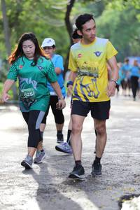 BIB: 0813, 625
                            <button type="button" onclick="openModal(5178527)" class="btn btn-primary btn-sm float-right btn-popup" data-toggle="modal" data-target=".modal-high-quality">
                        <i class="fas fa-shopping-cart"></i> Add to Cart
                    </button>
                                            <button type="button" onclick="isThisMe(5178527, true)" class="btn btn-success btn-sm float-right btn-popup btn-isme hidden" data-toggle="tooltip" data-placement="bottom" title="นี่คือรูปของคุณใช่ไหม คลิกที่นี่เพื่อเอาเข้าอัลบั้ม">
                        <i class="fas fa-plus"></i> Add to album
                    </button>
                    <button type="button" onclick="isThisMe(5178527, false)" class="btn btn-warning btn-sm float-right btn-popup btn-isnotme hidden">
                        <i class="fas fa-ban"></i> Remove from album
                    </button>