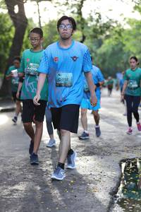 BIB: 010, 112
                            <button type="button" onclick="openModal(5177788)" class="btn btn-primary btn-sm float-right btn-popup" data-toggle="modal" data-target=".modal-high-quality">
                        <i class="fas fa-shopping-cart"></i> Add to Cart
                    </button>
                                            <button type="button" onclick="isThisMe(5177788, true)" class="btn btn-success btn-sm float-right btn-popup btn-isme hidden" data-toggle="tooltip" data-placement="bottom" title="นี่คือรูปของคุณใช่ไหม คลิกที่นี่เพื่อเอาเข้าอัลบั้ม">
                        <i class="fas fa-plus"></i> Add to album
                    </button>
                    <button type="button" onclick="isThisMe(5177788, false)" class="btn btn-warning btn-sm float-right btn-popup btn-isnotme hidden">
                        <i class="fas fa-ban"></i> Remove from album
                    </button>