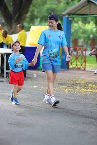 BIB: 0314
                            <button type="button" onclick="openModal(5180528)" class="btn btn-primary btn-sm float-right btn-popup" data-toggle="modal" data-target=".modal-high-quality">
                        <i class="fas fa-shopping-cart"></i> Add to Cart
                    </button>
                                            <button type="button" onclick="isThisMe(5180528, true)" class="btn btn-success btn-sm float-right btn-popup btn-isme hidden" data-toggle="tooltip" data-placement="bottom" title="นี่คือรูปของคุณใช่ไหม คลิกที่นี่เพื่อเอาเข้าอัลบั้ม">
                        <i class="fas fa-plus"></i> Add to album
                    </button>
                    <button type="button" onclick="isThisMe(5180528, false)" class="btn btn-warning btn-sm float-right btn-popup btn-isnotme hidden">
                        <i class="fas fa-ban"></i> Remove from album
                    </button>