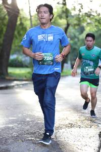 BIB: 7261
                            <button type="button" onclick="openModal(5176114)" class="btn btn-primary btn-sm float-right btn-popup" data-toggle="modal" data-target=".modal-high-quality">
                        <i class="fas fa-shopping-cart"></i> Add to Cart
                    </button>
                                            <button type="button" onclick="isThisMe(5176114, true)" class="btn btn-success btn-sm float-right btn-popup btn-isme hidden" data-toggle="tooltip" data-placement="bottom" title="นี่คือรูปของคุณใช่ไหม คลิกที่นี่เพื่อเอาเข้าอัลบั้ม">
                        <i class="fas fa-plus"></i> Add to album
                    </button>
                    <button type="button" onclick="isThisMe(5176114, false)" class="btn btn-warning btn-sm float-right btn-popup btn-isnotme hidden">
                        <i class="fas fa-ban"></i> Remove from album
                    </button>