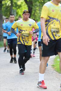 BIB: 040, 0994
                            <button type="button" onclick="openModal(5182576)" class="btn btn-primary btn-sm float-right btn-popup" data-toggle="modal" data-target=".modal-high-quality">
                        <i class="fas fa-shopping-cart"></i> Add to Cart
                    </button>
                                            <button type="button" onclick="isThisMe(5182576, true)" class="btn btn-success btn-sm float-right btn-popup btn-isme hidden" data-toggle="tooltip" data-placement="bottom" title="นี่คือรูปของคุณใช่ไหม คลิกที่นี่เพื่อเอาเข้าอัลบั้ม">
                        <i class="fas fa-plus"></i> Add to album
                    </button>
                    <button type="button" onclick="isThisMe(5182576, false)" class="btn btn-warning btn-sm float-right btn-popup btn-isnotme hidden">
                        <i class="fas fa-ban"></i> Remove from album
                    </button>