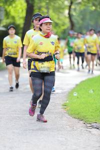 BIB: 0126
                            <button type="button" onclick="openModal(5182363)" class="btn btn-primary btn-sm float-right btn-popup" data-toggle="modal" data-target=".modal-high-quality">
                        <i class="fas fa-shopping-cart"></i> Add to Cart
                    </button>
                                            <button type="button" onclick="isThisMe(5182363, true)" class="btn btn-success btn-sm float-right btn-popup btn-isme hidden" data-toggle="tooltip" data-placement="bottom" title="นี่คือรูปของคุณใช่ไหม คลิกที่นี่เพื่อเอาเข้าอัลบั้ม">
                        <i class="fas fa-plus"></i> Add to album
                    </button>
                    <button type="button" onclick="isThisMe(5182363, false)" class="btn btn-warning btn-sm float-right btn-popup btn-isnotme hidden">
                        <i class="fas fa-ban"></i> Remove from album
                    </button>