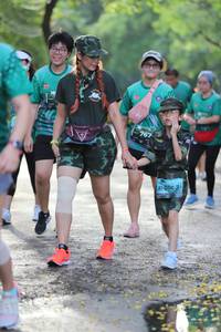 BIB: 767, 014
                            <button type="button" onclick="openModal(5177853)" class="btn btn-primary btn-sm float-right btn-popup" data-toggle="modal" data-target=".modal-high-quality">
                        <i class="fas fa-shopping-cart"></i> Add to Cart
                    </button>
                                            <button type="button" onclick="isThisMe(5177853, true)" class="btn btn-success btn-sm float-right btn-popup btn-isme hidden" data-toggle="tooltip" data-placement="bottom" title="นี่คือรูปของคุณใช่ไหม คลิกที่นี่เพื่อเอาเข้าอัลบั้ม">
                        <i class="fas fa-plus"></i> Add to album
                    </button>
                    <button type="button" onclick="isThisMe(5177853, false)" class="btn btn-warning btn-sm float-right btn-popup btn-isnotme hidden">
                        <i class="fas fa-ban"></i> Remove from album
                    </button>