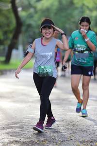 BIB: 330
                            <button type="button" onclick="openModal(5177563)" class="btn btn-primary btn-sm float-right btn-popup" data-toggle="modal" data-target=".modal-high-quality">
                        <i class="fas fa-shopping-cart"></i> Add to Cart
                    </button>
                                            <button type="button" onclick="isThisMe(5177563, true)" class="btn btn-success btn-sm float-right btn-popup btn-isme hidden" data-toggle="tooltip" data-placement="bottom" title="นี่คือรูปของคุณใช่ไหม คลิกที่นี่เพื่อเอาเข้าอัลบั้ม">
                        <i class="fas fa-plus"></i> Add to album
                    </button>
                    <button type="button" onclick="isThisMe(5177563, false)" class="btn btn-warning btn-sm float-right btn-popup btn-isnotme hidden">
                        <i class="fas fa-ban"></i> Remove from album
                    </button>