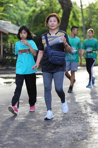 BIB: 
                            <button type="button" onclick="openModal(5178284)" class="btn btn-primary btn-sm float-right btn-popup" data-toggle="modal" data-target=".modal-high-quality">
                        <i class="fas fa-shopping-cart"></i> Add to Cart
                    </button>
                                            <button type="button" onclick="isThisMe(5178284, true)" class="btn btn-success btn-sm float-right btn-popup btn-isme hidden" data-toggle="tooltip" data-placement="bottom" title="นี่คือรูปของคุณใช่ไหม คลิกที่นี่เพื่อเอาเข้าอัลบั้ม">
                        <i class="fas fa-plus"></i> Add to album
                    </button>
                    <button type="button" onclick="isThisMe(5178284, false)" class="btn btn-warning btn-sm float-right btn-popup btn-isnotme hidden">
                        <i class="fas fa-ban"></i> Remove from album
                    </button>