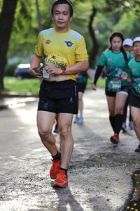 BIB: 368
                            <button type="button" onclick="openModal(5178210)" class="btn btn-primary btn-sm float-right btn-popup" data-toggle="modal" data-target=".modal-high-quality">
                        <i class="fas fa-shopping-cart"></i> Add to Cart
                    </button>
                                            <button type="button" onclick="isThisMe(5178210, true)" class="btn btn-success btn-sm float-right btn-popup btn-isme hidden" data-toggle="tooltip" data-placement="bottom" title="นี่คือรูปของคุณใช่ไหม คลิกที่นี่เพื่อเอาเข้าอัลบั้ม">
                        <i class="fas fa-plus"></i> Add to album
                    </button>
                    <button type="button" onclick="isThisMe(5178210, false)" class="btn btn-warning btn-sm float-right btn-popup btn-isnotme hidden">
                        <i class="fas fa-ban"></i> Remove from album
                    </button>