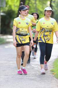 BIB: 0775, 0779
                            <button type="button" onclick="openModal(5182964)" class="btn btn-primary btn-sm float-right btn-popup" data-toggle="modal" data-target=".modal-high-quality">
                        <i class="fas fa-shopping-cart"></i> Add to Cart
                    </button>
                                            <button type="button" onclick="isThisMe(5182964, true)" class="btn btn-success btn-sm float-right btn-popup btn-isme hidden" data-toggle="tooltip" data-placement="bottom" title="นี่คือรูปของคุณใช่ไหม คลิกที่นี่เพื่อเอาเข้าอัลบั้ม">
                        <i class="fas fa-plus"></i> Add to album
                    </button>
                    <button type="button" onclick="isThisMe(5182964, false)" class="btn btn-warning btn-sm float-right btn-popup btn-isnotme hidden">
                        <i class="fas fa-ban"></i> Remove from album
                    </button>