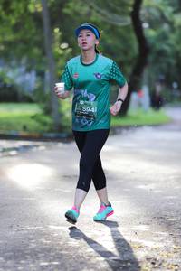 BIB: 594
                            <button type="button" onclick="openModal(5176303)" class="btn btn-primary btn-sm float-right btn-popup" data-toggle="modal" data-target=".modal-high-quality">
                        <i class="fas fa-shopping-cart"></i> Add to Cart
                    </button>
                                            <button type="button" onclick="isThisMe(5176303, true)" class="btn btn-success btn-sm float-right btn-popup btn-isme hidden" data-toggle="tooltip" data-placement="bottom" title="นี่คือรูปของคุณใช่ไหม คลิกที่นี่เพื่อเอาเข้าอัลบั้ม">
                        <i class="fas fa-plus"></i> Add to album
                    </button>
                    <button type="button" onclick="isThisMe(5176303, false)" class="btn btn-warning btn-sm float-right btn-popup btn-isnotme hidden">
                        <i class="fas fa-ban"></i> Remove from album
                    </button>