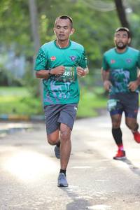 BIB: 481
                            <button type="button" onclick="openModal(5176017)" class="btn btn-primary btn-sm float-right btn-popup" data-toggle="modal" data-target=".modal-high-quality">
                        <i class="fas fa-shopping-cart"></i> Add to Cart
                    </button>
                                            <button type="button" onclick="isThisMe(5176017, true)" class="btn btn-success btn-sm float-right btn-popup btn-isme hidden" data-toggle="tooltip" data-placement="bottom" title="นี่คือรูปของคุณใช่ไหม คลิกที่นี่เพื่อเอาเข้าอัลบั้ม">
                        <i class="fas fa-plus"></i> Add to album
                    </button>
                    <button type="button" onclick="isThisMe(5176017, false)" class="btn btn-warning btn-sm float-right btn-popup btn-isnotme hidden">
                        <i class="fas fa-ban"></i> Remove from album
                    </button>