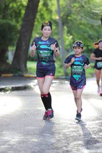 BIB: 
                            <button type="button" onclick="openModal(5177447)" class="btn btn-primary btn-sm float-right btn-popup" data-toggle="modal" data-target=".modal-high-quality">
                        <i class="fas fa-shopping-cart"></i> Add to Cart
                    </button>
                                            <button type="button" onclick="isThisMe(5177447, true)" class="btn btn-success btn-sm float-right btn-popup btn-isme hidden" data-toggle="tooltip" data-placement="bottom" title="นี่คือรูปของคุณใช่ไหม คลิกที่นี่เพื่อเอาเข้าอัลบั้ม">
                        <i class="fas fa-plus"></i> Add to album
                    </button>
                    <button type="button" onclick="isThisMe(5177447, false)" class="btn btn-warning btn-sm float-right btn-popup btn-isnotme hidden">
                        <i class="fas fa-ban"></i> Remove from album
                    </button>