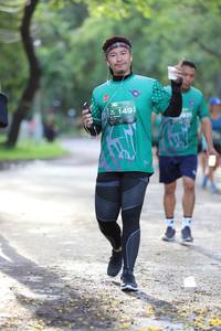 BIB: 149
                            <button type="button" onclick="openModal(5176454)" class="btn btn-primary btn-sm float-right btn-popup" data-toggle="modal" data-target=".modal-high-quality">
                        <i class="fas fa-shopping-cart"></i> Add to Cart
                    </button>
                                            <button type="button" onclick="isThisMe(5176454, true)" class="btn btn-success btn-sm float-right btn-popup btn-isme hidden" data-toggle="tooltip" data-placement="bottom" title="นี่คือรูปของคุณใช่ไหม คลิกที่นี่เพื่อเอาเข้าอัลบั้ม">
                        <i class="fas fa-plus"></i> Add to album
                    </button>
                    <button type="button" onclick="isThisMe(5176454, false)" class="btn btn-warning btn-sm float-right btn-popup btn-isnotme hidden">
                        <i class="fas fa-ban"></i> Remove from album
                    </button>