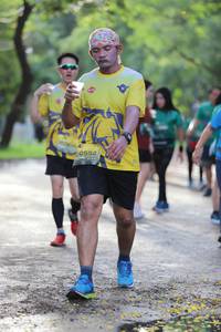 BIB: 0552
                            <button type="button" onclick="openModal(5177819)" class="btn btn-primary btn-sm float-right btn-popup" data-toggle="modal" data-target=".modal-high-quality">
                        <i class="fas fa-shopping-cart"></i> Add to Cart
                    </button>
                                            <button type="button" onclick="isThisMe(5177819, true)" class="btn btn-success btn-sm float-right btn-popup btn-isme hidden" data-toggle="tooltip" data-placement="bottom" title="นี่คือรูปของคุณใช่ไหม คลิกที่นี่เพื่อเอาเข้าอัลบั้ม">
                        <i class="fas fa-plus"></i> Add to album
                    </button>
                    <button type="button" onclick="isThisMe(5177819, false)" class="btn btn-warning btn-sm float-right btn-popup btn-isnotme hidden">
                        <i class="fas fa-ban"></i> Remove from album
                    </button>