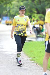 BIB: 1277
                            <button type="button" onclick="openModal(5183857)" class="btn btn-primary btn-sm float-right btn-popup" data-toggle="modal" data-target=".modal-high-quality">
                        <i class="fas fa-shopping-cart"></i> Add to Cart
                    </button>
                                            <button type="button" onclick="isThisMe(5183857, true)" class="btn btn-success btn-sm float-right btn-popup btn-isme hidden" data-toggle="tooltip" data-placement="bottom" title="นี่คือรูปของคุณใช่ไหม คลิกที่นี่เพื่อเอาเข้าอัลบั้ม">
                        <i class="fas fa-plus"></i> Add to album
                    </button>
                    <button type="button" onclick="isThisMe(5183857, false)" class="btn btn-warning btn-sm float-right btn-popup btn-isnotme hidden">
                        <i class="fas fa-ban"></i> Remove from album
                    </button>