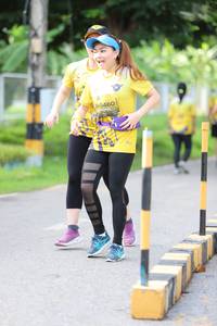 BIB: 0460
                            <button type="button" onclick="openModal(5182227)" class="btn btn-primary btn-sm float-right btn-popup" data-toggle="modal" data-target=".modal-high-quality">
                        <i class="fas fa-shopping-cart"></i> Add to Cart
                    </button>
                                            <button type="button" onclick="isThisMe(5182227, true)" class="btn btn-success btn-sm float-right btn-popup btn-isme hidden" data-toggle="tooltip" data-placement="bottom" title="นี่คือรูปของคุณใช่ไหม คลิกที่นี่เพื่อเอาเข้าอัลบั้ม">
                        <i class="fas fa-plus"></i> Add to album
                    </button>
                    <button type="button" onclick="isThisMe(5182227, false)" class="btn btn-warning btn-sm float-right btn-popup btn-isnotme hidden">
                        <i class="fas fa-ban"></i> Remove from album
                    </button>
