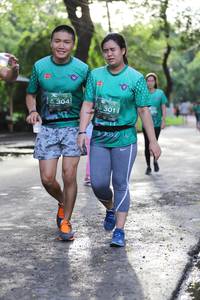 BIB: 304, 301
                            <button type="button" onclick="openModal(5178120)" class="btn btn-primary btn-sm float-right btn-popup" data-toggle="modal" data-target=".modal-high-quality">
                        <i class="fas fa-shopping-cart"></i> Add to Cart
                    </button>
                                            <button type="button" onclick="isThisMe(5178120, true)" class="btn btn-success btn-sm float-right btn-popup btn-isme hidden" data-toggle="tooltip" data-placement="bottom" title="นี่คือรูปของคุณใช่ไหม คลิกที่นี่เพื่อเอาเข้าอัลบั้ม">
                        <i class="fas fa-plus"></i> Add to album
                    </button>
                    <button type="button" onclick="isThisMe(5178120, false)" class="btn btn-warning btn-sm float-right btn-popup btn-isnotme hidden">
                        <i class="fas fa-ban"></i> Remove from album
                    </button>