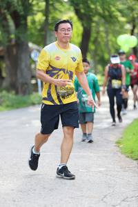 BIB: 0830
                            <button type="button" onclick="openModal(5180956)" class="btn btn-primary btn-sm float-right btn-popup" data-toggle="modal" data-target=".modal-high-quality">
                        <i class="fas fa-shopping-cart"></i> Add to Cart
                    </button>
                                            <button type="button" onclick="isThisMe(5180956, true)" class="btn btn-success btn-sm float-right btn-popup btn-isme hidden" data-toggle="tooltip" data-placement="bottom" title="นี่คือรูปของคุณใช่ไหม คลิกที่นี่เพื่อเอาเข้าอัลบั้ม">
                        <i class="fas fa-plus"></i> Add to album
                    </button>
                    <button type="button" onclick="isThisMe(5180956, false)" class="btn btn-warning btn-sm float-right btn-popup btn-isnotme hidden">
                        <i class="fas fa-ban"></i> Remove from album
                    </button>