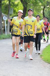 BIB: 602, 0997, 0996
                            <button type="button" onclick="openModal(5181982)" class="btn btn-primary btn-sm float-right btn-popup" data-toggle="modal" data-target=".modal-high-quality">
                        <i class="fas fa-shopping-cart"></i> Add to Cart
                    </button>
                                            <button type="button" onclick="isThisMe(5181982, true)" class="btn btn-success btn-sm float-right btn-popup btn-isme hidden" data-toggle="tooltip" data-placement="bottom" title="นี่คือรูปของคุณใช่ไหม คลิกที่นี่เพื่อเอาเข้าอัลบั้ม">
                        <i class="fas fa-plus"></i> Add to album
                    </button>
                    <button type="button" onclick="isThisMe(5181982, false)" class="btn btn-warning btn-sm float-right btn-popup btn-isnotme hidden">
                        <i class="fas fa-ban"></i> Remove from album
                    </button>