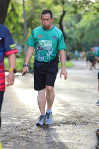 BIB: 427
                            <button type="button" onclick="openModal(5177216)" class="btn btn-primary btn-sm float-right btn-popup" data-toggle="modal" data-target=".modal-high-quality">
                        <i class="fas fa-shopping-cart"></i> Add to Cart
                    </button>
                                            <button type="button" onclick="isThisMe(5177216, true)" class="btn btn-success btn-sm float-right btn-popup btn-isme hidden" data-toggle="tooltip" data-placement="bottom" title="นี่คือรูปของคุณใช่ไหม คลิกที่นี่เพื่อเอาเข้าอัลบั้ม">
                        <i class="fas fa-plus"></i> Add to album
                    </button>
                    <button type="button" onclick="isThisMe(5177216, false)" class="btn btn-warning btn-sm float-right btn-popup btn-isnotme hidden">
                        <i class="fas fa-ban"></i> Remove from album
                    </button>