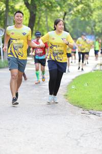 BIB: 0051, 0050
                            <button type="button" onclick="openModal(5182855)" class="btn btn-primary btn-sm float-right btn-popup" data-toggle="modal" data-target=".modal-high-quality">
                        <i class="fas fa-shopping-cart"></i> Add to Cart
                    </button>
                                            <button type="button" onclick="isThisMe(5182855, true)" class="btn btn-success btn-sm float-right btn-popup btn-isme hidden" data-toggle="tooltip" data-placement="bottom" title="นี่คือรูปของคุณใช่ไหม คลิกที่นี่เพื่อเอาเข้าอัลบั้ม">
                        <i class="fas fa-plus"></i> Add to album
                    </button>
                    <button type="button" onclick="isThisMe(5182855, false)" class="btn btn-warning btn-sm float-right btn-popup btn-isnotme hidden">
                        <i class="fas fa-ban"></i> Remove from album
                    </button>