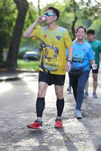 BIB: 0435
                            <button type="button" onclick="openModal(5177825)" class="btn btn-primary btn-sm float-right btn-popup" data-toggle="modal" data-target=".modal-high-quality">
                        <i class="fas fa-shopping-cart"></i> Add to Cart
                    </button>
                                            <button type="button" onclick="isThisMe(5177825, true)" class="btn btn-success btn-sm float-right btn-popup btn-isme hidden" data-toggle="tooltip" data-placement="bottom" title="นี่คือรูปของคุณใช่ไหม คลิกที่นี่เพื่อเอาเข้าอัลบั้ม">
                        <i class="fas fa-plus"></i> Add to album
                    </button>
                    <button type="button" onclick="isThisMe(5177825, false)" class="btn btn-warning btn-sm float-right btn-popup btn-isnotme hidden">
                        <i class="fas fa-ban"></i> Remove from album
                    </button>