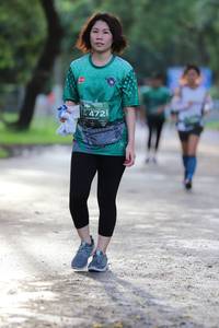 BIB: 472
                            <button type="button" onclick="openModal(5177277)" class="btn btn-primary btn-sm float-right btn-popup" data-toggle="modal" data-target=".modal-high-quality">
                        <i class="fas fa-shopping-cart"></i> Add to Cart
                    </button>
                                            <button type="button" onclick="isThisMe(5177277, true)" class="btn btn-success btn-sm float-right btn-popup btn-isme hidden" data-toggle="tooltip" data-placement="bottom" title="นี่คือรูปของคุณใช่ไหม คลิกที่นี่เพื่อเอาเข้าอัลบั้ม">
                        <i class="fas fa-plus"></i> Add to album
                    </button>
                    <button type="button" onclick="isThisMe(5177277, false)" class="btn btn-warning btn-sm float-right btn-popup btn-isnotme hidden">
                        <i class="fas fa-ban"></i> Remove from album
                    </button>