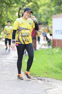 BIB: 0828
                            <button type="button" onclick="openModal(5183079)" class="btn btn-primary btn-sm float-right btn-popup" data-toggle="modal" data-target=".modal-high-quality">
                        <i class="fas fa-shopping-cart"></i> Add to Cart
                    </button>
                                            <button type="button" onclick="isThisMe(5183079, true)" class="btn btn-success btn-sm float-right btn-popup btn-isme hidden" data-toggle="tooltip" data-placement="bottom" title="นี่คือรูปของคุณใช่ไหม คลิกที่นี่เพื่อเอาเข้าอัลบั้ม">
                        <i class="fas fa-plus"></i> Add to album
                    </button>
                    <button type="button" onclick="isThisMe(5183079, false)" class="btn btn-warning btn-sm float-right btn-popup btn-isnotme hidden">
                        <i class="fas fa-ban"></i> Remove from album
                    </button>