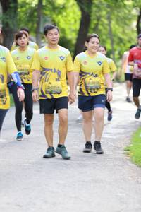 BIB: 0913, 0914
                            <button type="button" onclick="openModal(5182426)" class="btn btn-primary btn-sm float-right btn-popup" data-toggle="modal" data-target=".modal-high-quality">
                        <i class="fas fa-shopping-cart"></i> Add to Cart
                    </button>
                                            <button type="button" onclick="isThisMe(5182426, true)" class="btn btn-success btn-sm float-right btn-popup btn-isme hidden" data-toggle="tooltip" data-placement="bottom" title="นี่คือรูปของคุณใช่ไหม คลิกที่นี่เพื่อเอาเข้าอัลบั้ม">
                        <i class="fas fa-plus"></i> Add to album
                    </button>
                    <button type="button" onclick="isThisMe(5182426, false)" class="btn btn-warning btn-sm float-right btn-popup btn-isnotme hidden">
                        <i class="fas fa-ban"></i> Remove from album
                    </button>