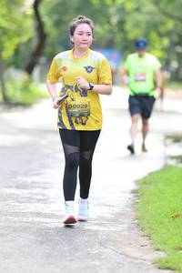 BIB: 0929
                            <button type="button" onclick="openModal(5184502)" class="btn btn-primary btn-sm float-right btn-popup" data-toggle="modal" data-target=".modal-high-quality">
                        <i class="fas fa-shopping-cart"></i> Add to Cart
                    </button>
                                            <button type="button" onclick="isThisMe(5184502, true)" class="btn btn-success btn-sm float-right btn-popup btn-isme hidden" data-toggle="tooltip" data-placement="bottom" title="นี่คือรูปของคุณใช่ไหม คลิกที่นี่เพื่อเอาเข้าอัลบั้ม">
                        <i class="fas fa-plus"></i> Add to album
                    </button>
                    <button type="button" onclick="isThisMe(5184502, false)" class="btn btn-warning btn-sm float-right btn-popup btn-isnotme hidden">
                        <i class="fas fa-ban"></i> Remove from album
                    </button>