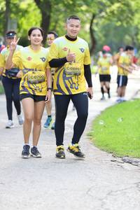 BIB: 0699, 0700
                            <button type="button" onclick="openModal(5182701)" class="btn btn-primary btn-sm float-right btn-popup" data-toggle="modal" data-target=".modal-high-quality">
                        <i class="fas fa-shopping-cart"></i> Add to Cart
                    </button>
                                            <button type="button" onclick="isThisMe(5182701, true)" class="btn btn-success btn-sm float-right btn-popup btn-isme hidden" data-toggle="tooltip" data-placement="bottom" title="นี่คือรูปของคุณใช่ไหม คลิกที่นี่เพื่อเอาเข้าอัลบั้ม">
                        <i class="fas fa-plus"></i> Add to album
                    </button>
                    <button type="button" onclick="isThisMe(5182701, false)" class="btn btn-warning btn-sm float-right btn-popup btn-isnotme hidden">
                        <i class="fas fa-ban"></i> Remove from album
                    </button>
