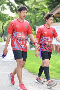 BIB: 0236, 0239
                            <button type="button" onclick="openModal(5185427)" class="btn btn-primary btn-sm float-right btn-popup" data-toggle="modal" data-target=".modal-high-quality">
                        <i class="fas fa-shopping-cart"></i> Add to Cart
                    </button>
                                            <button type="button" onclick="isThisMe(5185427, true)" class="btn btn-success btn-sm float-right btn-popup btn-isme hidden" data-toggle="tooltip" data-placement="bottom" title="นี่คือรูปของคุณใช่ไหม คลิกที่นี่เพื่อเอาเข้าอัลบั้ม">
                        <i class="fas fa-plus"></i> Add to album
                    </button>
                    <button type="button" onclick="isThisMe(5185427, false)" class="btn btn-warning btn-sm float-right btn-popup btn-isnotme hidden">
                        <i class="fas fa-ban"></i> Remove from album
                    </button>