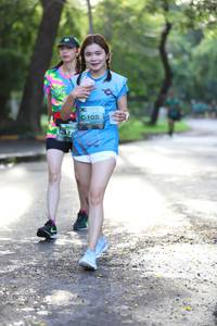 BIB: 105
                            <button type="button" onclick="openModal(5176510)" class="btn btn-primary btn-sm float-right btn-popup" data-toggle="modal" data-target=".modal-high-quality">
                        <i class="fas fa-shopping-cart"></i> Add to Cart
                    </button>
                                            <button type="button" onclick="isThisMe(5176510, true)" class="btn btn-success btn-sm float-right btn-popup btn-isme hidden" data-toggle="tooltip" data-placement="bottom" title="นี่คือรูปของคุณใช่ไหม คลิกที่นี่เพื่อเอาเข้าอัลบั้ม">
                        <i class="fas fa-plus"></i> Add to album
                    </button>
                    <button type="button" onclick="isThisMe(5176510, false)" class="btn btn-warning btn-sm float-right btn-popup btn-isnotme hidden">
                        <i class="fas fa-ban"></i> Remove from album
                    </button>